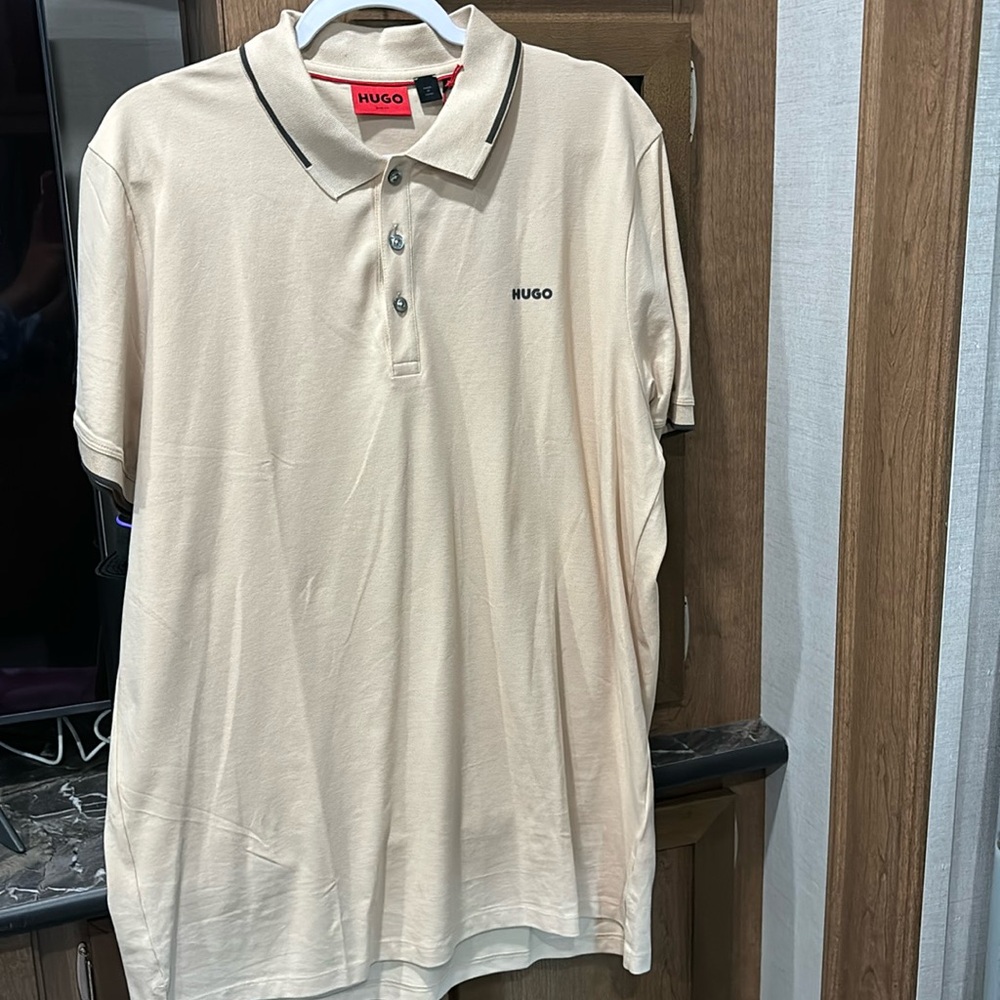 NEW Men’s Hugo Boss Polo Button Down Shirt